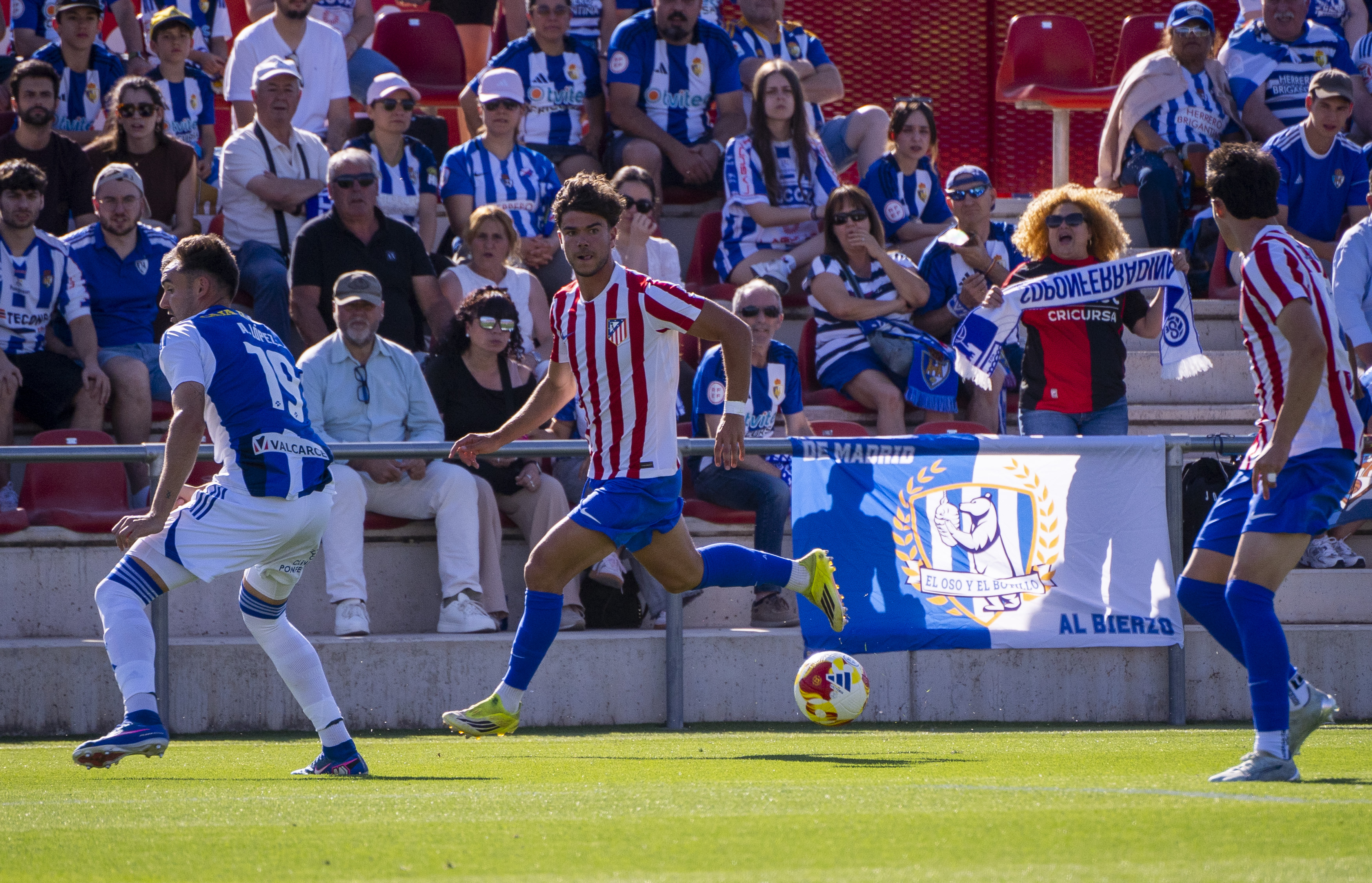 Atleti_b-Ponferradina-32.JPG